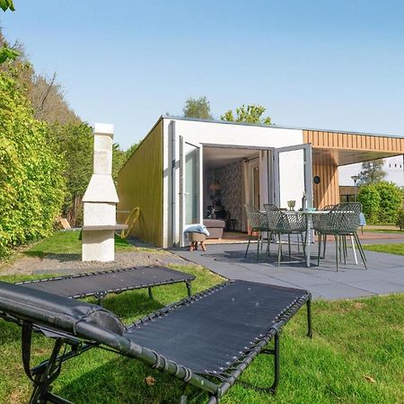 Nice Home In Heinkenszand With Sauna Buitenkant foto