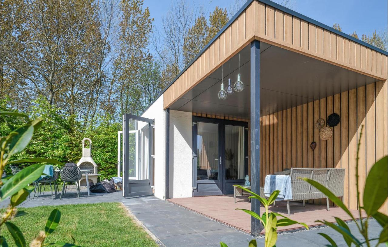 Nice Home In Heinkenszand With Sauna Buitenkant foto
